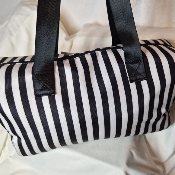 Alice + Olivia Black and White Striped Weekender Duffle Bag - Picture 4 of 11